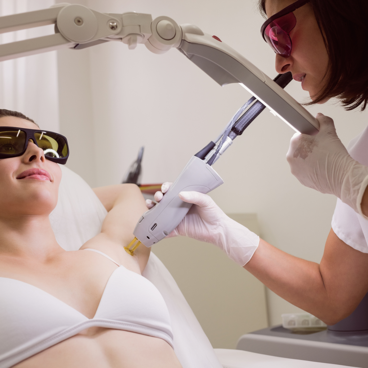What To Consider While Choosing a Laser Hair Removal Treatment Clinic?